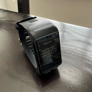Garmin vívoactive HR GPS Smart Watch, Regular fit - Black